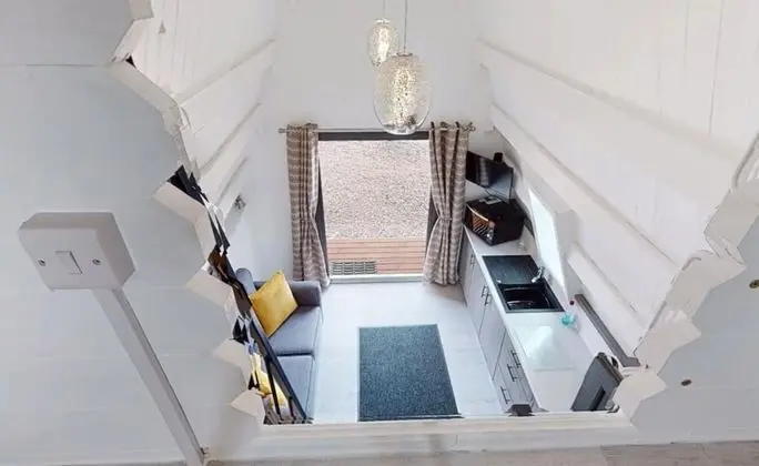 Çadır, Özel Banyo (The TeePee)