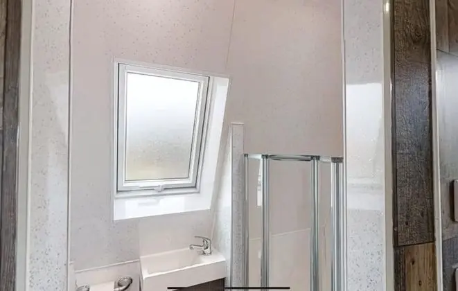 Çadır, Özel Banyo (The TeePee)
