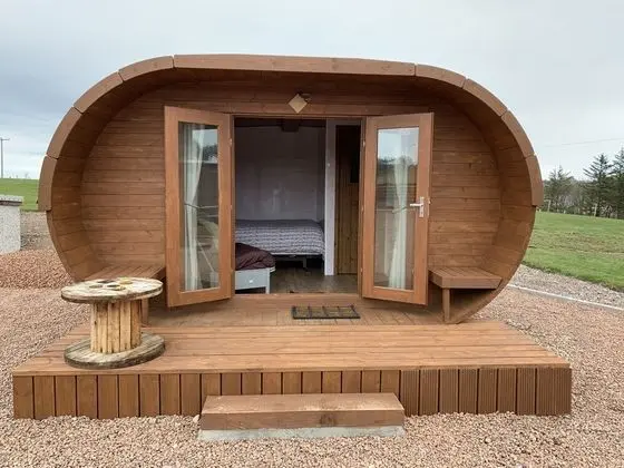 Kulübe (The Pod)