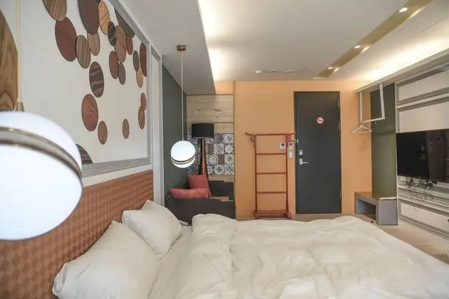 Deluxe Tek Büyük Yataklı Oda