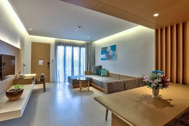 Two-Bedroom Suite Garden View