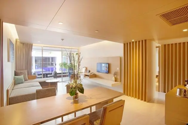 Two-Bedroom Suite Pool Access