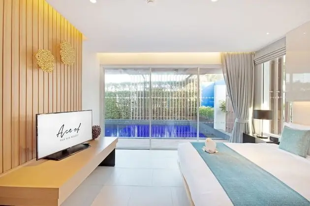 Two-Bedroom Tropical Suite Private Pool