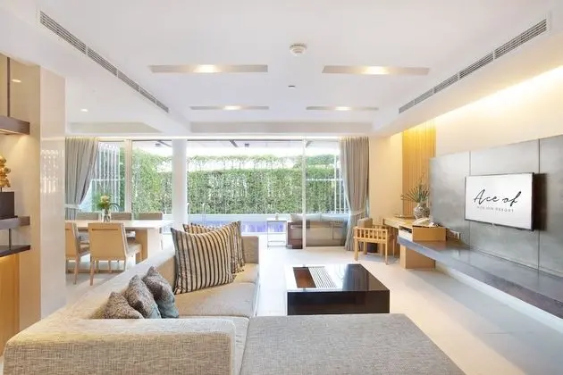 Two-Bedroom Tropical Suite Private Pool