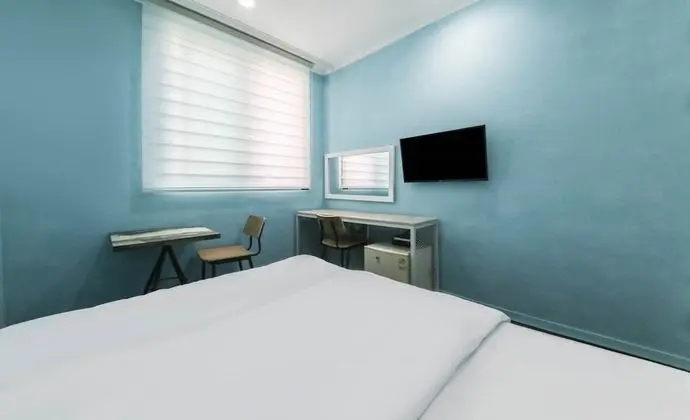 Economy Tek Büyük Yataklı Oda
