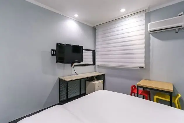 Economy Tek Büyük Yataklı Oda