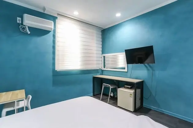 Economy Tek Büyük Yataklı Oda