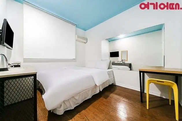 Economy Tek Büyük Yataklı Oda