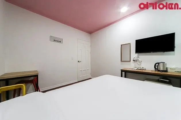 Economy Tek Büyük Yataklı Oda