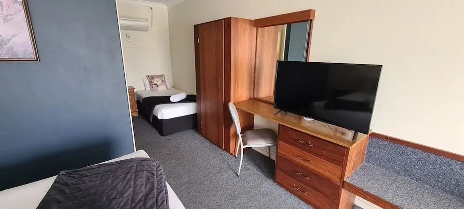 Standard Oda, Birden Çok Yatak (Non Refurbished Free Wi-Fi & Parking)