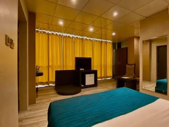 Luxury Tek Büyük veya İki Ayrı Yataklı Oda, Şehir Manzaralı