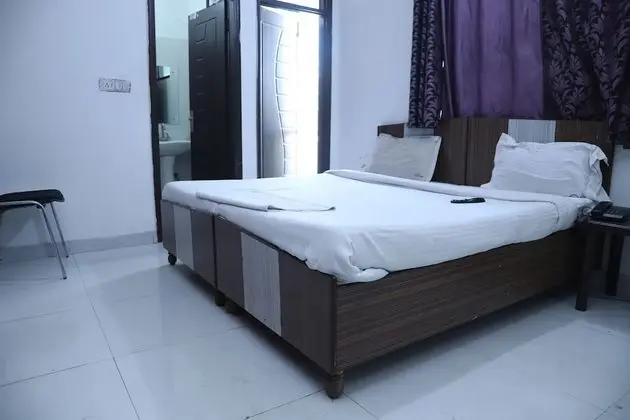 Deluxe Tek Büyük Yataklı Oda, Sigara İçilebilir, Şehir Manzaralı