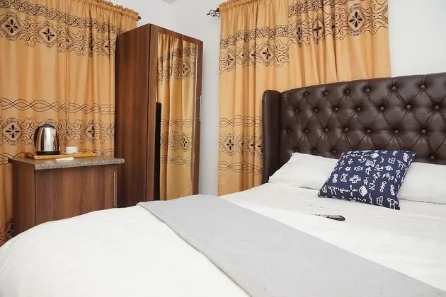 Comfort Tek Büyük Yataklı Oda