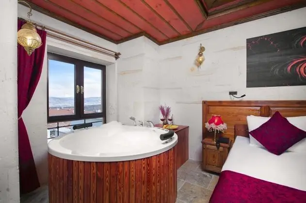 Stone Deluxe Room, Şehir Manzaralı, Jakuzili