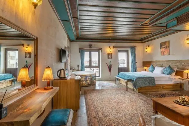 Stone Suite, Vadi Manzaralı, Jakuzili