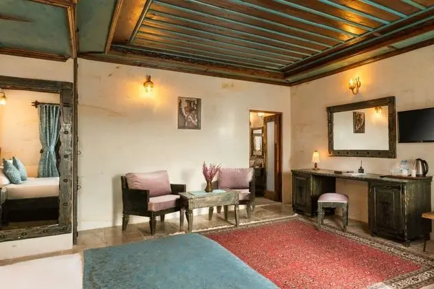 Stone Suite, Vadi Manzaralı, Jakuzili