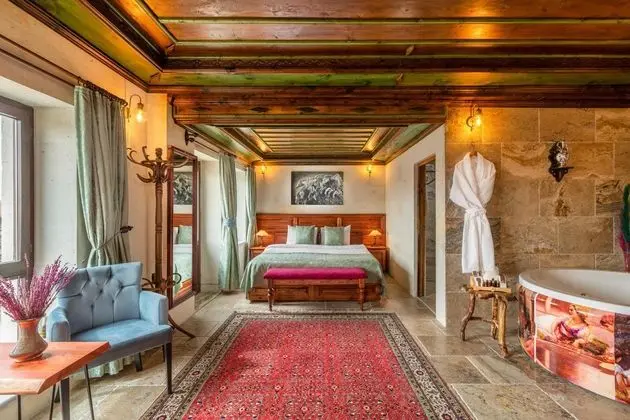 Stone Suite, Vadi Manzaralı, Jakuzili