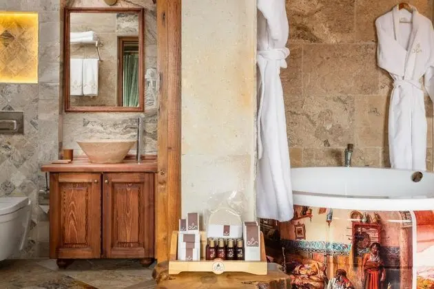 Stone Suite, Vadi Manzaralı, Jakuzili