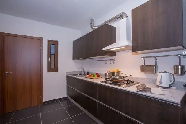 Apart Daire, 5 Yatak Odası
