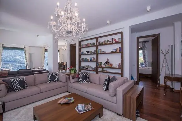 Apart Daire, 5 Yatak Odası