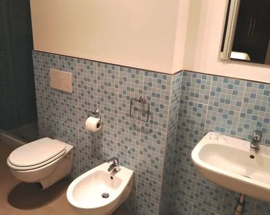 Tek Büyük Yataklı Oda, Balkon (Acque)