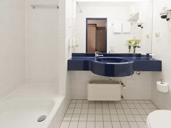 Economy Tek Büyük Yataklı Oda