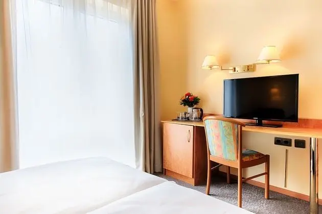 Economy Oda (French bed)