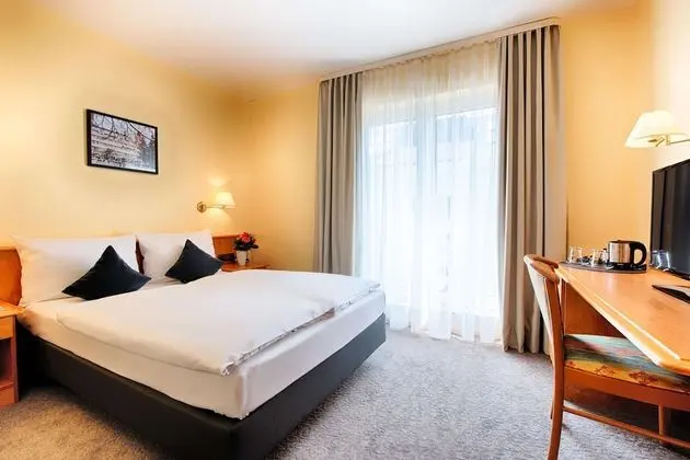 Economy Oda (French bed)