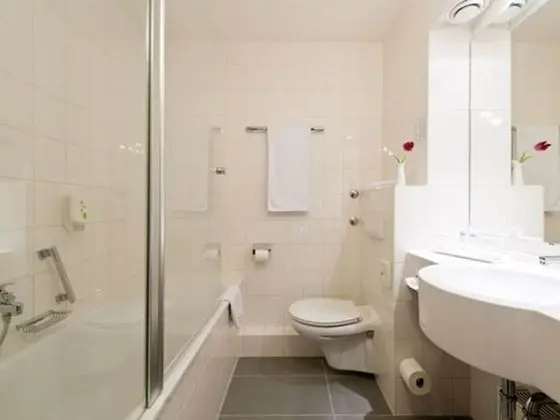 Superior Tek Büyük Yataklı Oda