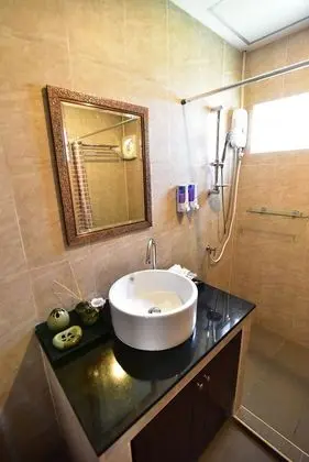 3 Bedrooms Villa