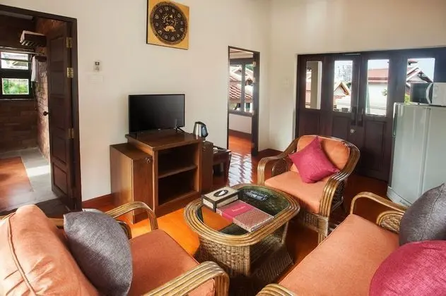 Deluxe Villa, 3 Yatak Odası, 2 Banyolu, Havuz Manzaralı