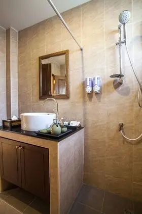 Deluxe Villa, 3 Yatak Odası, 2 Banyolu, Havuz Manzaralı