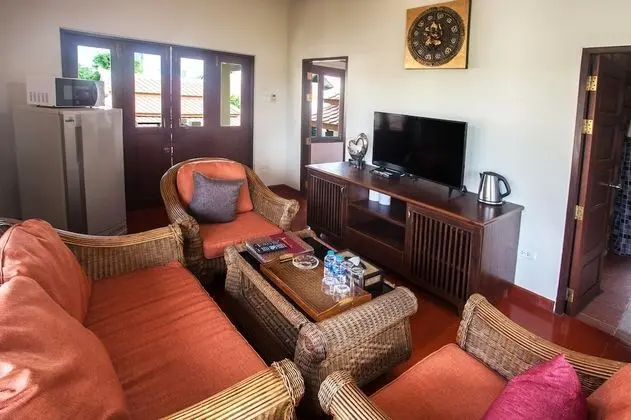 Deluxe Villa, 3 Yatak Odası, 2 Banyolu, Havuz Manzaralı