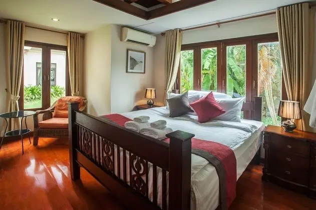 Deluxe Villa, 3 Yatak Odası, 2 Banyolu, Havuz Manzaralı