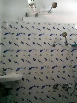 Basic Tek Büyük Yataklı Oda