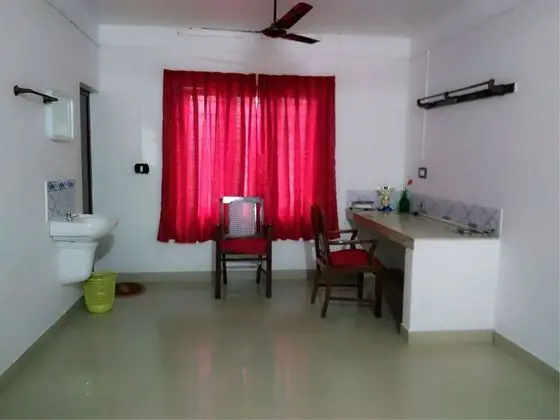 Family Tek Büyük veya İki Ayrı Yataklı Oda