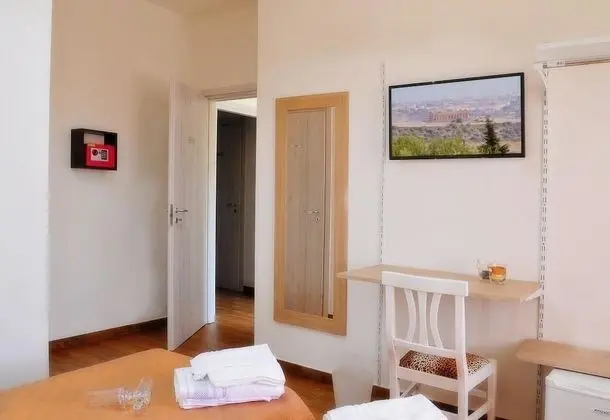 Comfort Tek Büyük veya İki Ayrı Yataklı Oda