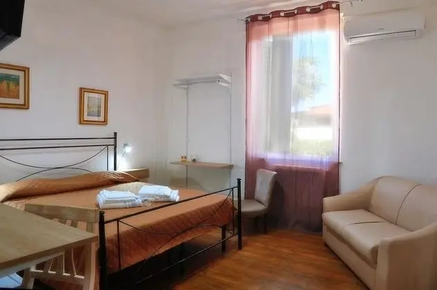 Deluxe Üç Kişilik Oda