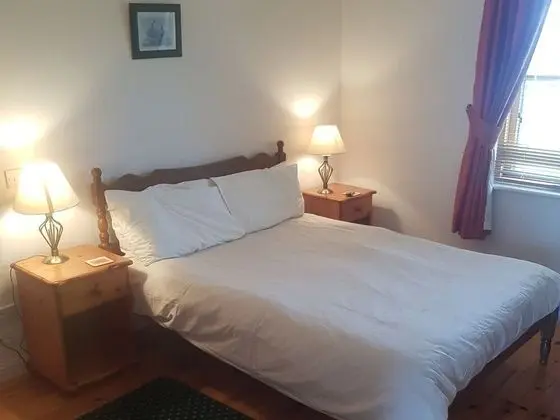 Ev, 3 Yatak Odası, Şömine, Denize Bakan