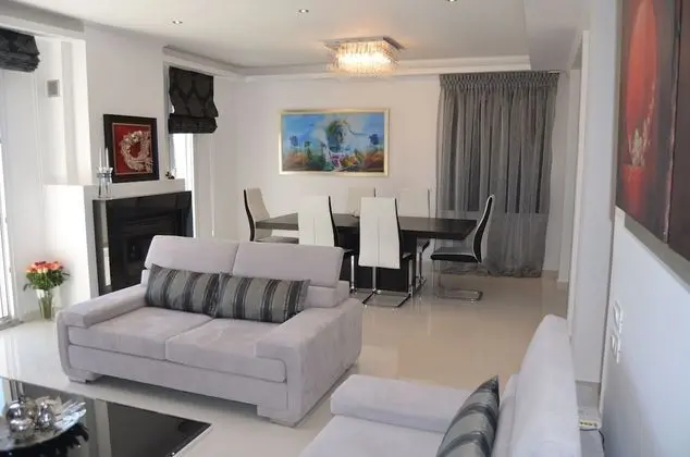 Villa, 4 Yatak Odası, Kişiye Özel Havuzlu, Deniz Manzaralı