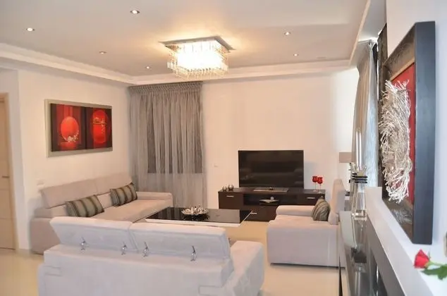 Villa, 4 Yatak Odası, Kişiye Özel Havuzlu, Deniz Manzaralı