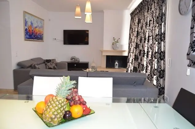 Villa, 4 Yatak Odası, Kişiye Özel Havuzlu, Deniz Manzaralı