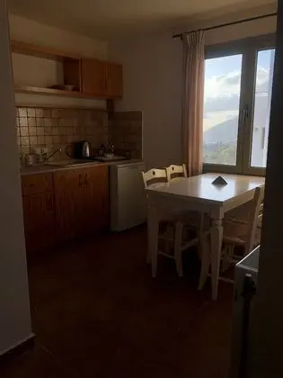 Villa (Alpha)