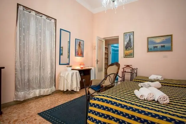 Standard Üç Kişilik Oda