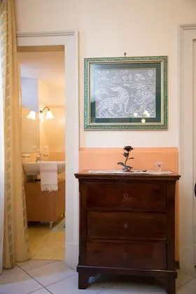 Comfort Tek Büyük veya İki Ayrı Yataklı Oda