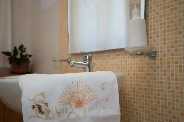 Comfort Tek Büyük veya İki Ayrı Yataklı Oda