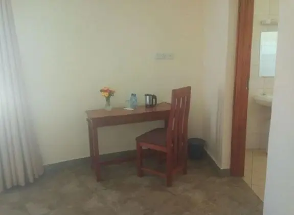 Tek Büyük Yataklı Oda, Sigara İçilmez