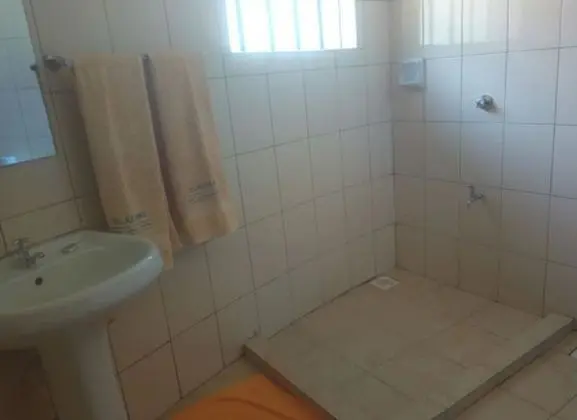 Tek Büyük Yataklı Oda, Sigara İçilmez
