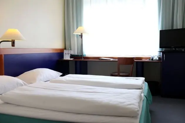 Standard Tek Büyük veya İki Ayrı Yataklı Oda