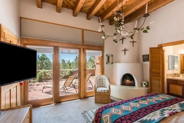 Ev (Acoma - Majestic Views, Near the Sant)